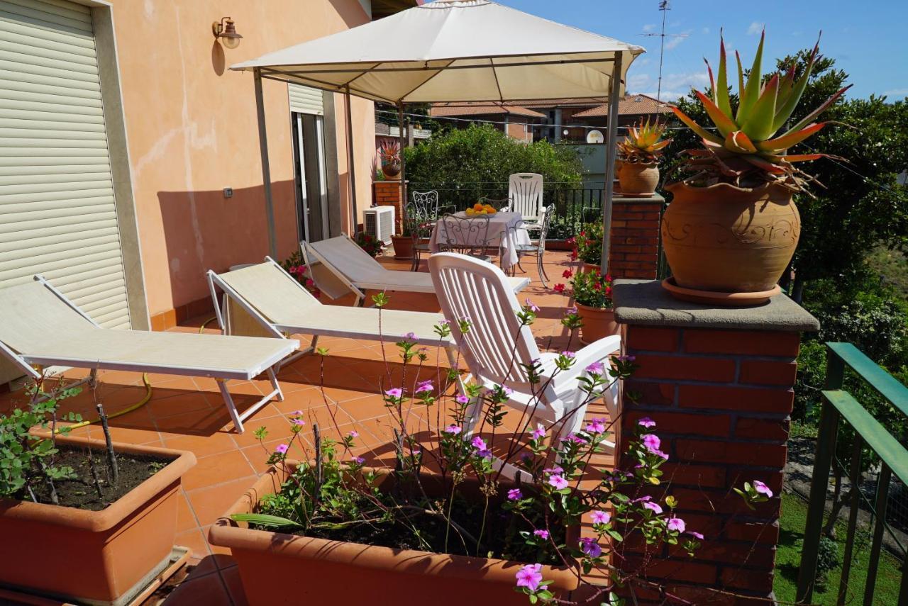 La Magnolia Apartamento Aci Trezza Exterior foto